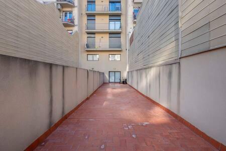Bright And Modern Duplex With Terrace In Eixample District P2 Barcelone