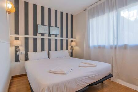 Appartement Bright And Modern Duplex With Terrace In Eixample District P2 *