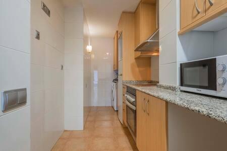 Bright And Modern Duplex With Terrace In Eixample District P2 Appartement